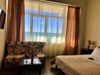 Мини-отель «Лучезарный» - номер Стандарт Плюс с балконом с видом на море фото
